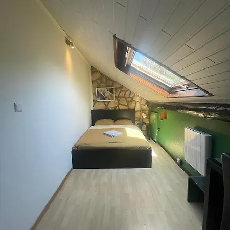 Room's Near Belval University Bed & Breakfast